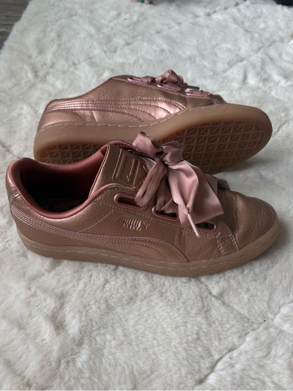 Puma Metallic Rose Satin Bow Sneakers 7.5